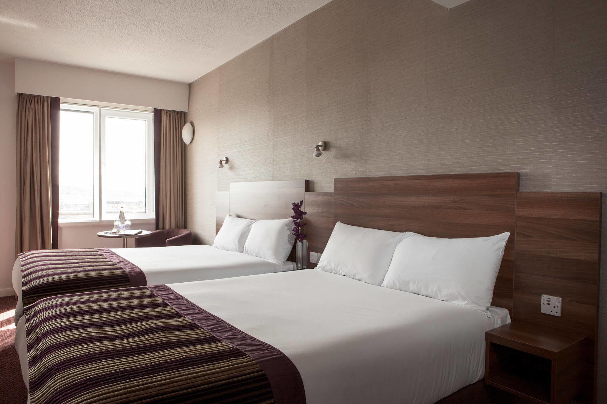 Leonardo Royal Hotel Edimburgo Esterno foto
